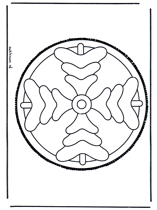 Pricking card 4 - Prik-kort med mandala